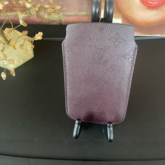 🔥AUTHENTIC 🔥LOUIS🔥 VUITTON 🔥LEATHER 🔥CASE - Picture 5 of 7